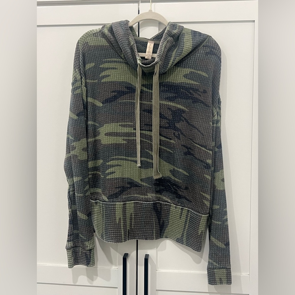Altar'd State Tops | Green Camo Long Sleeve Top | Size Large